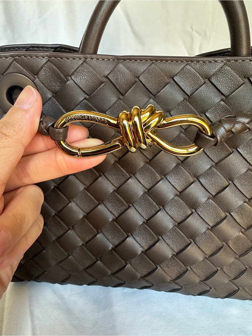 Bottega Veneta Small Andiamo in Fondant - Picture 11 of 14
